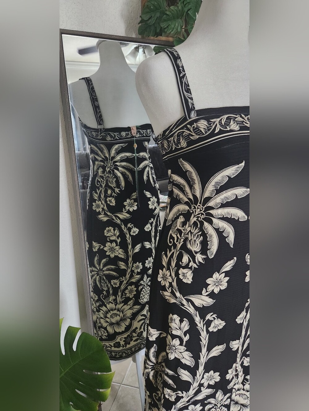 Farm Rio Midi Dress - Picture 3 of 13